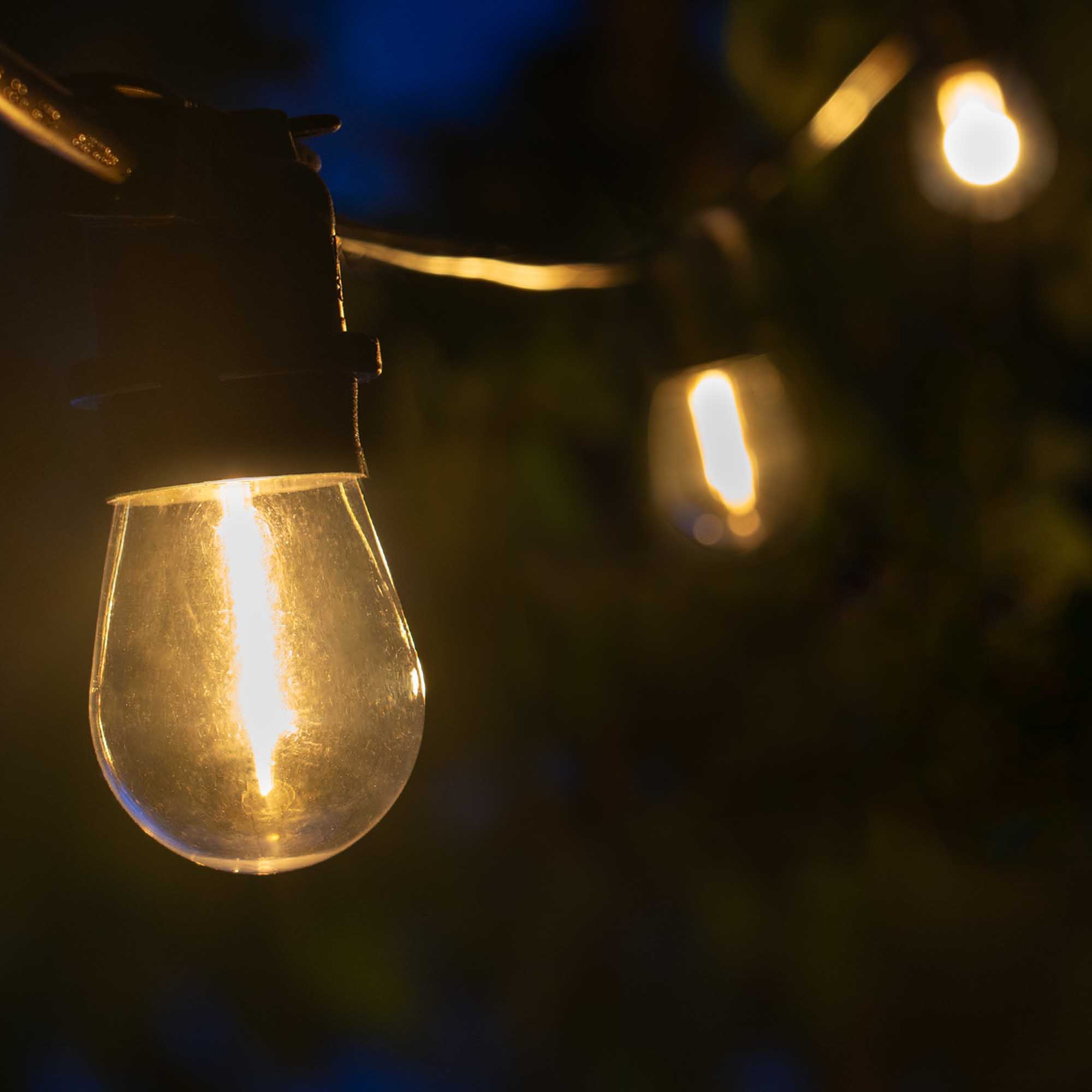 アメリヴィンテージ　LIGHTSHEERLAYEREDKNITVEST Brightever 50FT Outdoor String Lights Waterproof, 2700K